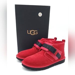 UGG Neumel Snapback Chukka Boots Mens Size 11 Red Black Ankle Sheepskin 1118570